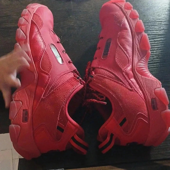 Red K SWISS sneakers..worn once...we bundle..enjoy - Picture 4 of 5